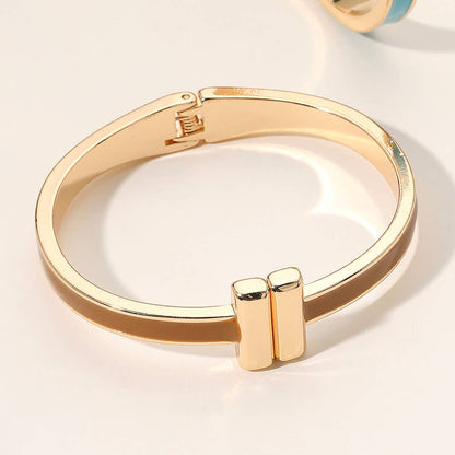 Metal Bar Tip Enamel Hinged Bangle Bracelet: Pink