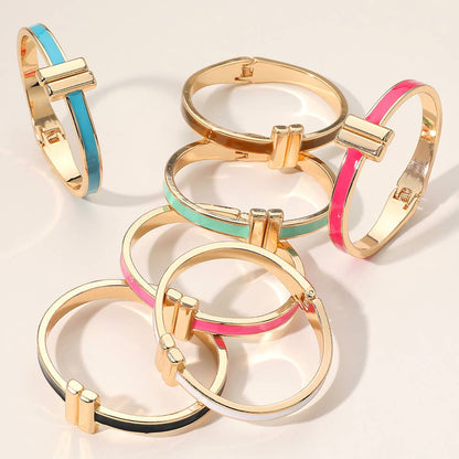 Metal Bar Tip Enamel Hinged Bangle Bracelet: Yellow