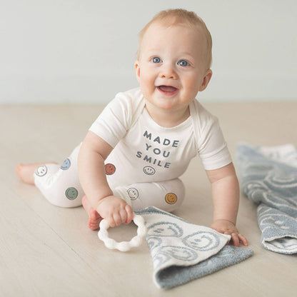 Short Sleeve Snapshirt - Smile: 95% Viscose from Bamboo, 5% spandex / 0-3 mo